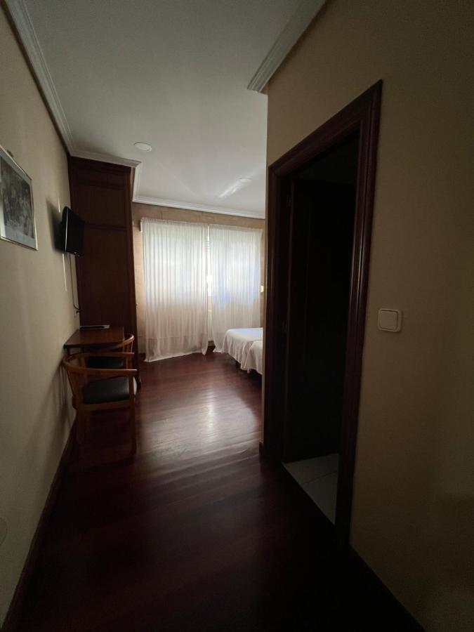 Hotel Ramona ラレード エクステリア 写真