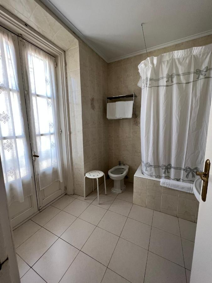 Hotel Ramona ラレード エクステリア 写真