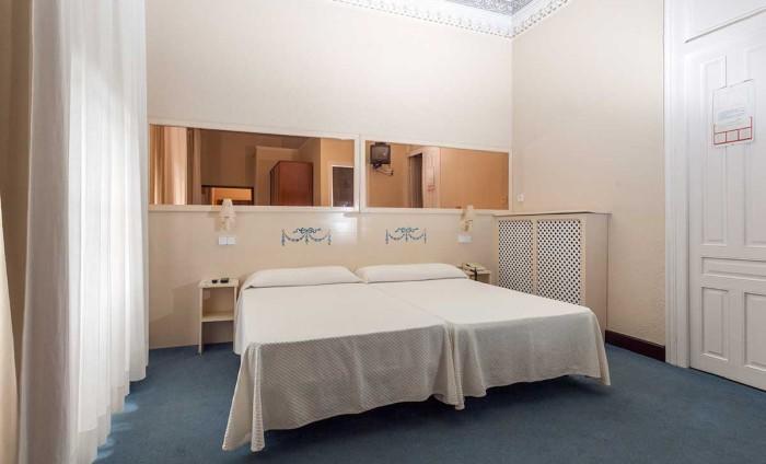 Hotel Ramona ラレード エクステリア 写真